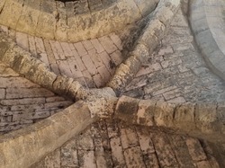  <a style='color: #fff;' href='/uploaded/photo/abbaye-de-st-roman-beaucaire-68f3c31c795b6.jpg'>(Télécharger)</a>