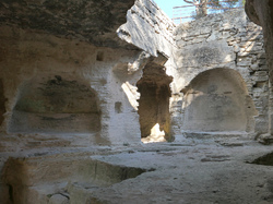  <a style='color: #fff;' href='/uploaded/photo/abbaye-de-st-roman-beaucaire-68f5e862b4ba7.jpg'>(Télécharger)</a>