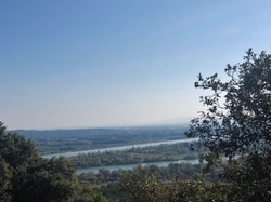  <a style='color: #fff;' href='/uploaded/photo/autour-de-l-abbaye-de-st-roman-68f149780d391.jpg'>(Télécharger)</a>