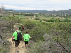  <a style='color: #fff;' href='/uploaded/photo/de-rousset-les-vignes-a-st-pantaleon-644bf3231acc2.jpg'>(Télécharger)</a>