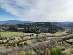  <a style='color: #fff;' href='/uploaded/photo/de-venasque-au-beaucet-6426d141b8ffc.jpg'>(Télécharger)</a>