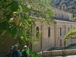  <a style='color: #fff;' href='/uploaded/photo/le-rocher-des-3-luisants-645403d622bc8.jpg'>(Télécharger)</a>