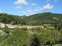  <a style='color: #fff;' href='/uploaded/photo/les-gy-ants-depuis-piegon-67095de212016.jpg'>(Télécharger)</a>