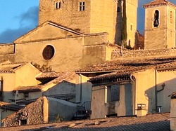  <a style='color: #fff;' href='/uploaded/photo/mollans-la-rouvirette-et-pierrelongue-692492b4dba31.jpg'>(Télécharger)</a>