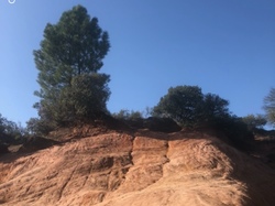  <a style='color: #fff;' href='/uploaded/photo/ocres-de-bedoin-65e0ed8ea383c.jpg'>(Télécharger)</a>