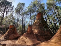  <a style='color: #fff;' href='/uploaded/photo/ocres-de-bedoin-65e0edae5b9e5.jpg'>(Télécharger)</a>