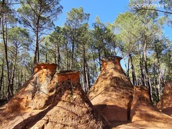  <a style='color: #fff;' href='/uploaded/photo/ocres-de-bedoin-65e0edaf83931.jpg'>(Télécharger)</a>