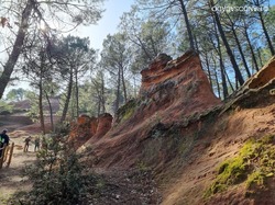  <a style='color: #fff;' href='/uploaded/photo/ocres-de-bedoin-65e0edb41cd8e.jpg'>(Télécharger)</a>