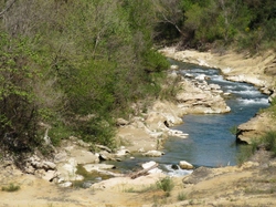  <a style='color: #fff;' href='/uploaded/photo/seguret-le-long-de-l-ouveze-67f806f05f5f6.jpg'>(Télécharger)</a>