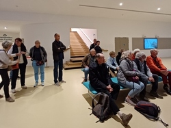  <a style='color: #fff;' href='/uploaded/photo/visite-de-la-grotte-cosquer-y-marseille-66072c9f5dae2.jpg'>(Télécharger)</a>